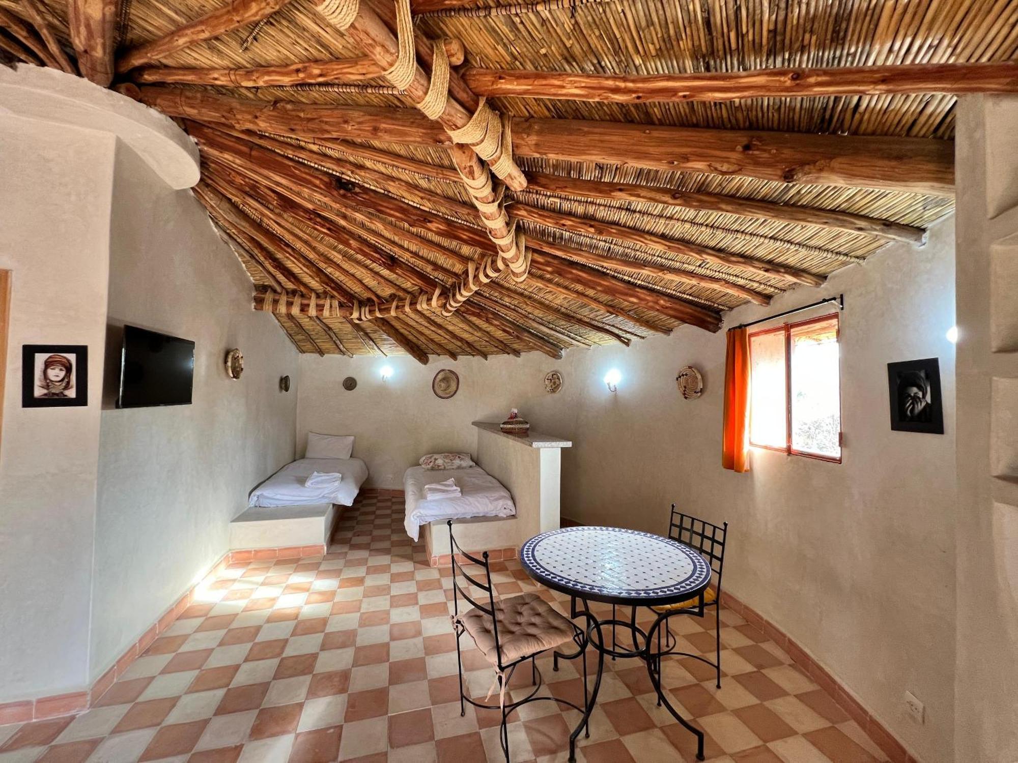Wawizelte Les Jardins D Amizmiz 6 Piscines B&B 외부 사진