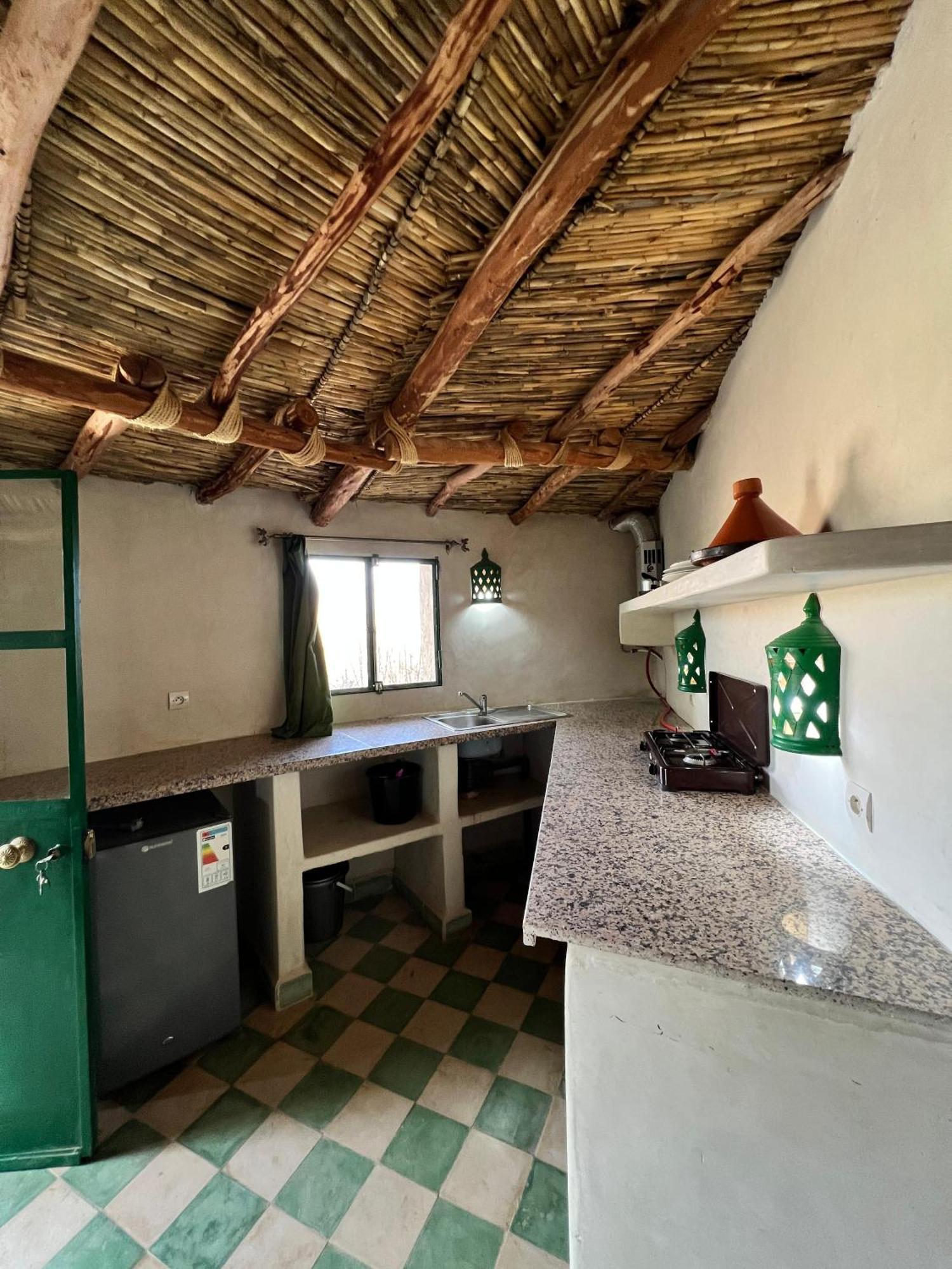 Wawizelte Les Jardins D Amizmiz 6 Piscines B&B 외부 사진