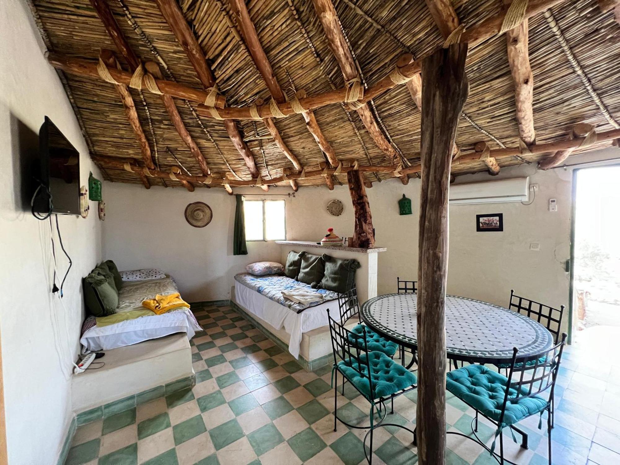 Wawizelte Les Jardins D Amizmiz 6 Piscines B&B 외부 사진